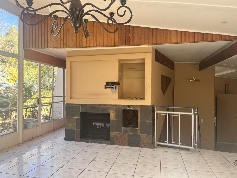 3 Bedroom Property for Sale in Wilkoppies North West